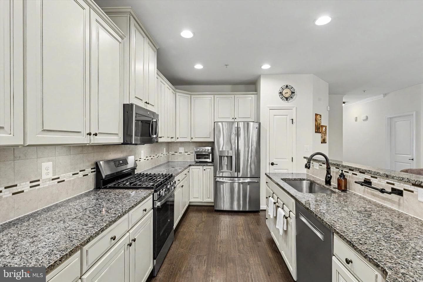 314 Gallant Fox Drive photo 10
