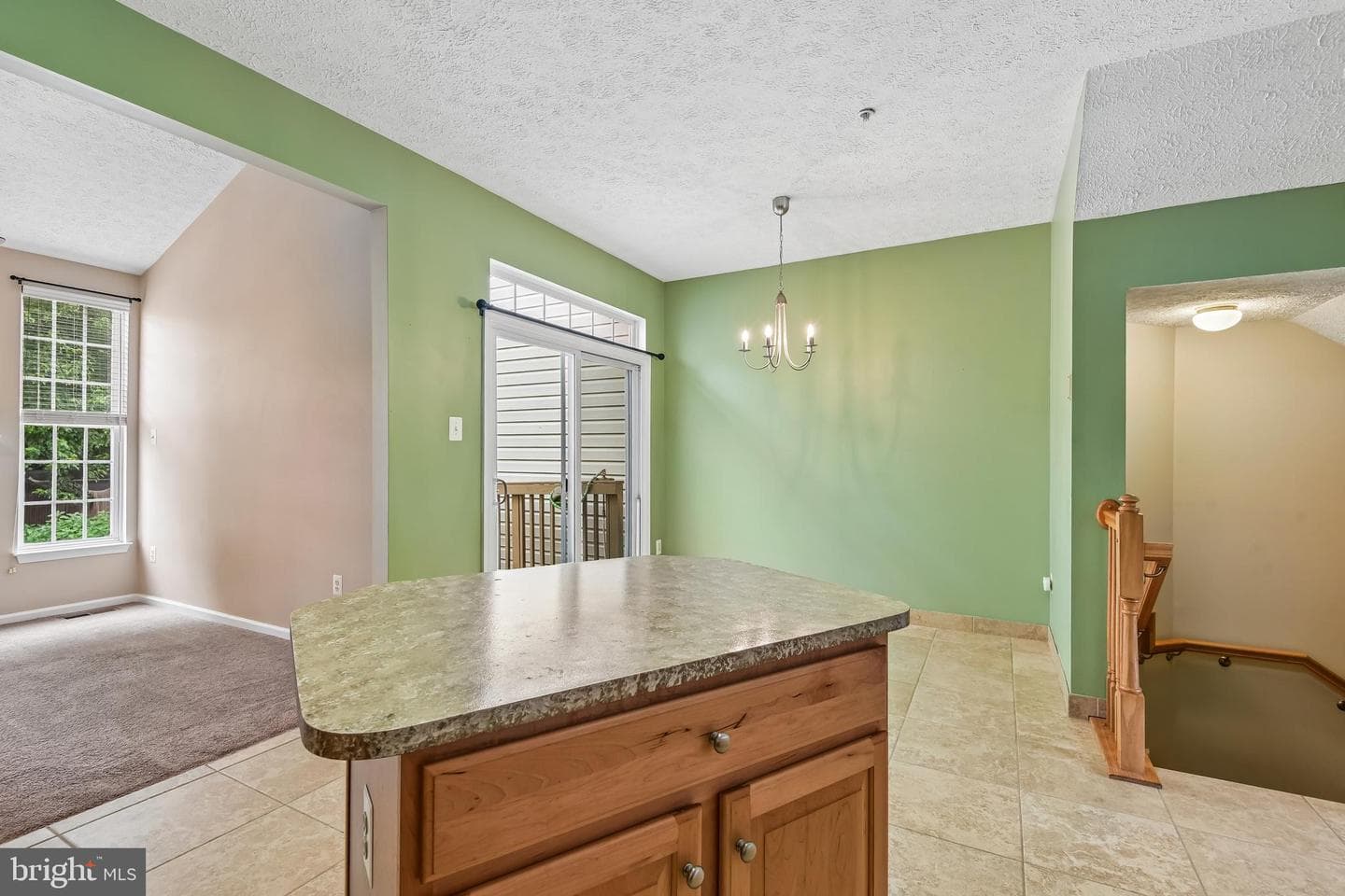 413 Foreland Garth photo 14