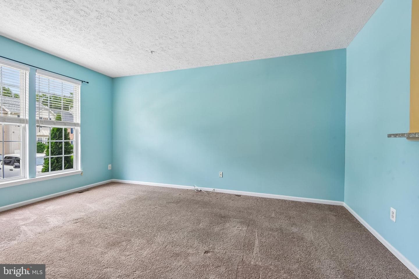 413 Foreland Garth photo 8