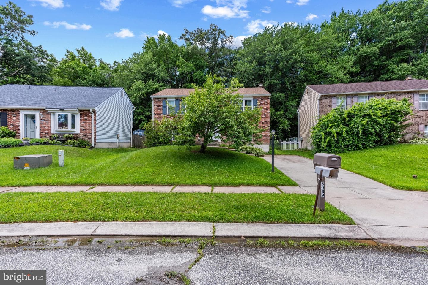 3039 Ebbtide Drive photo 2