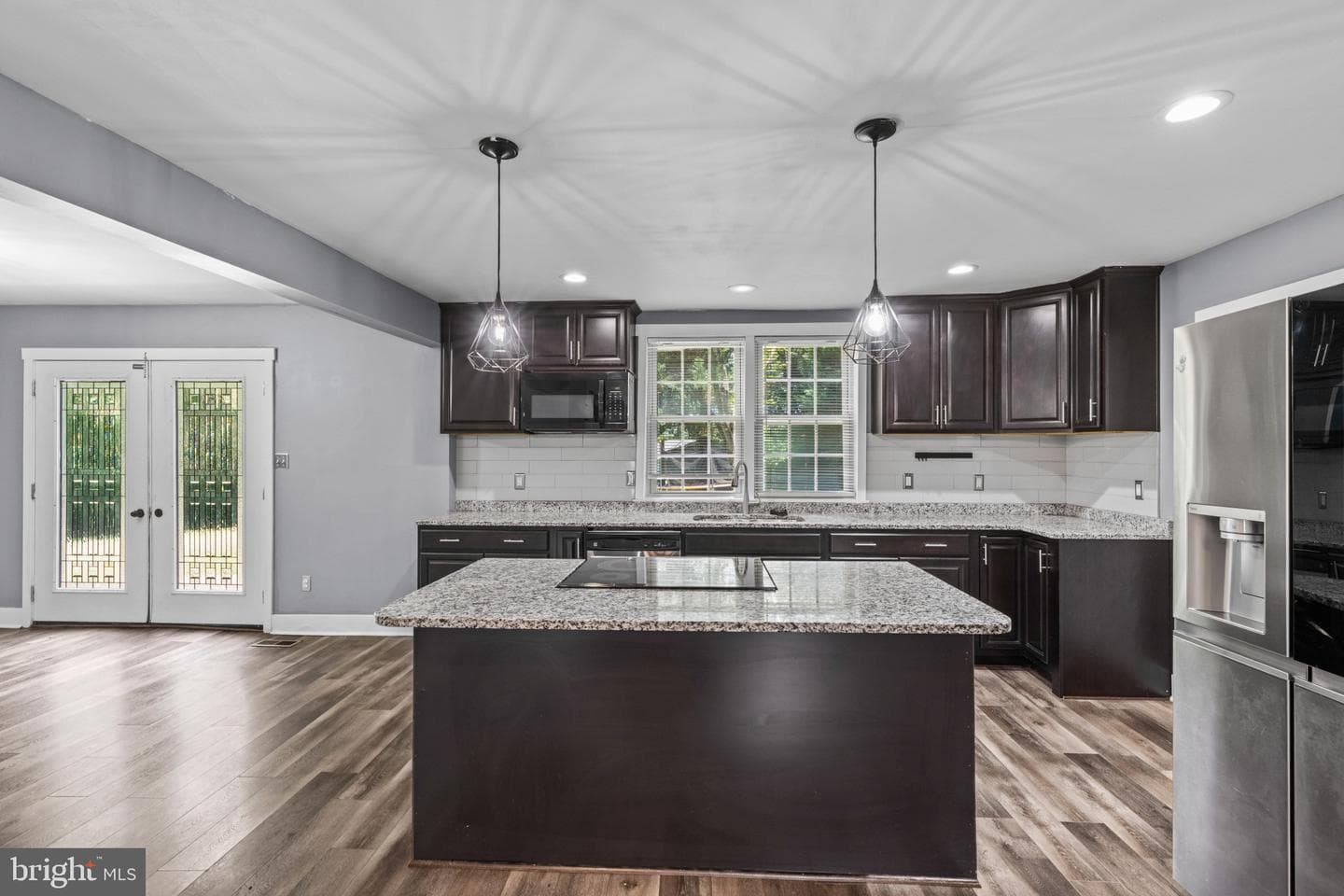 303 Irish Lane photo 6