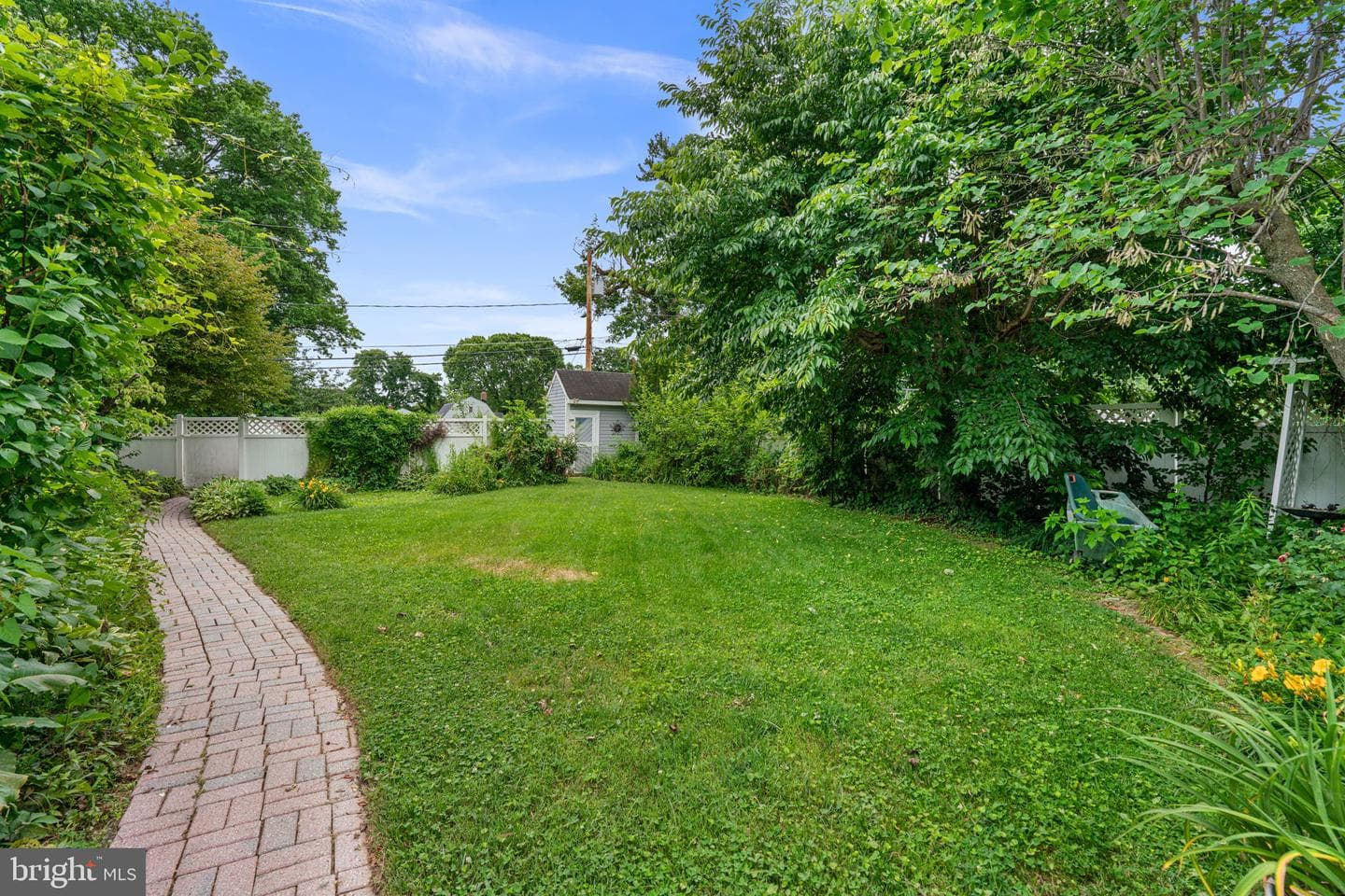 133 Old Post Road photo 44