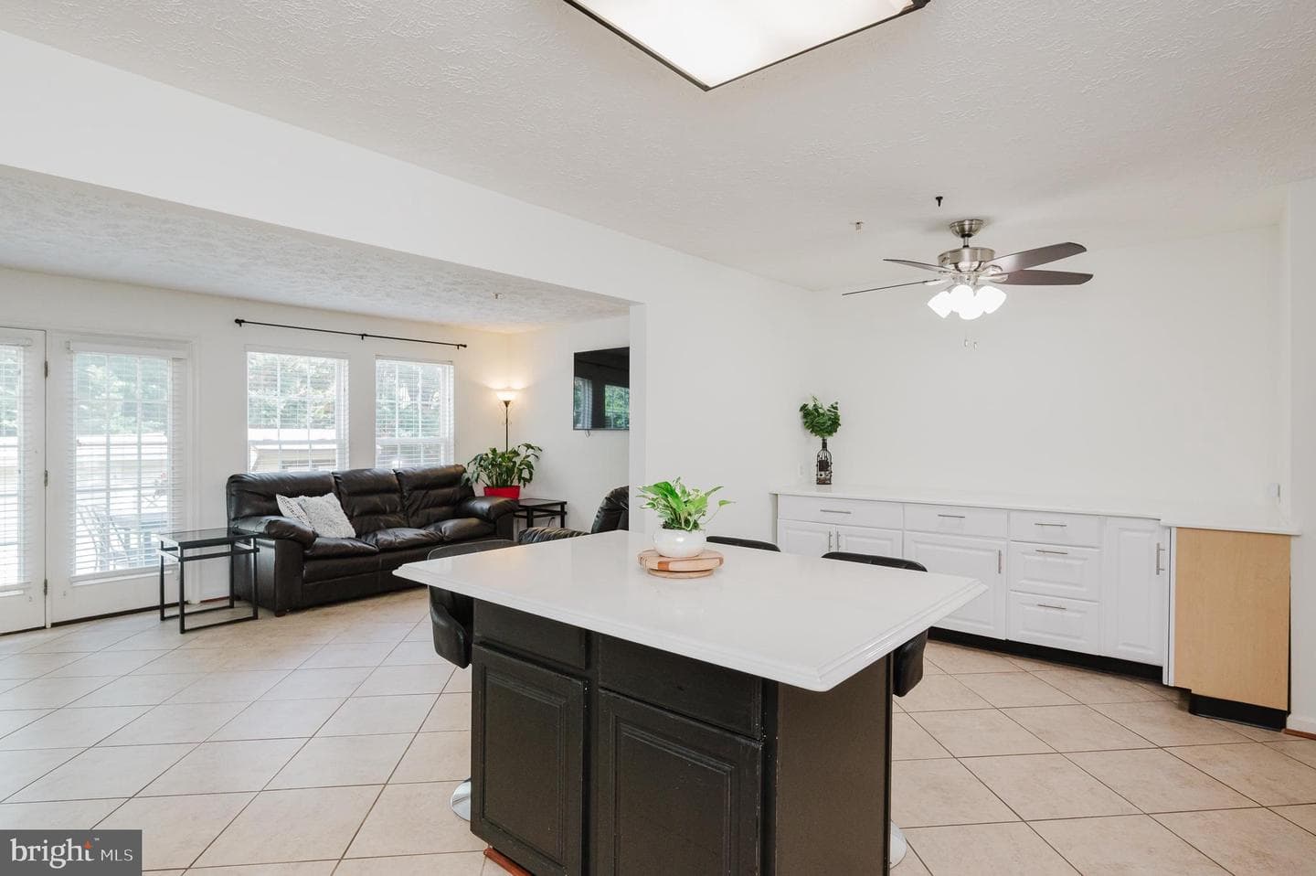 434 Rose Way photo 13