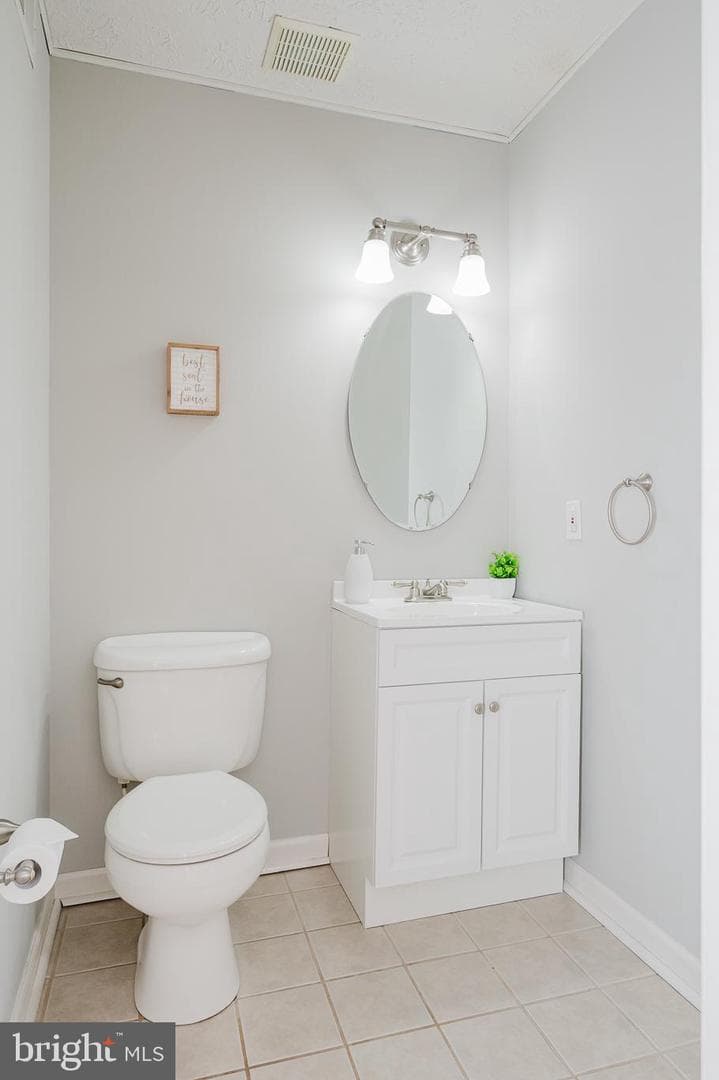 434 Rose Way photo 3