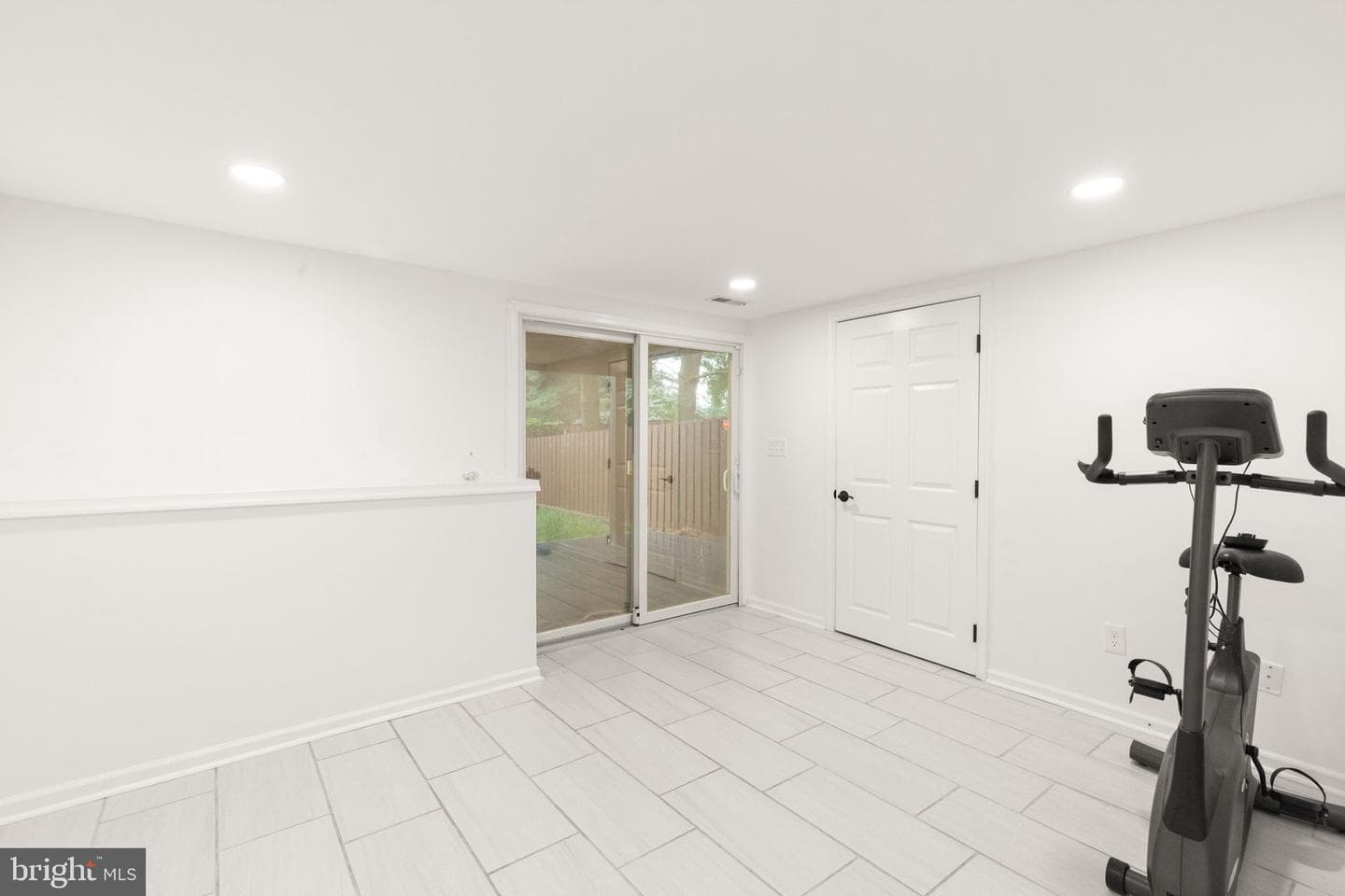 51 Oak Crest Court photo 23
