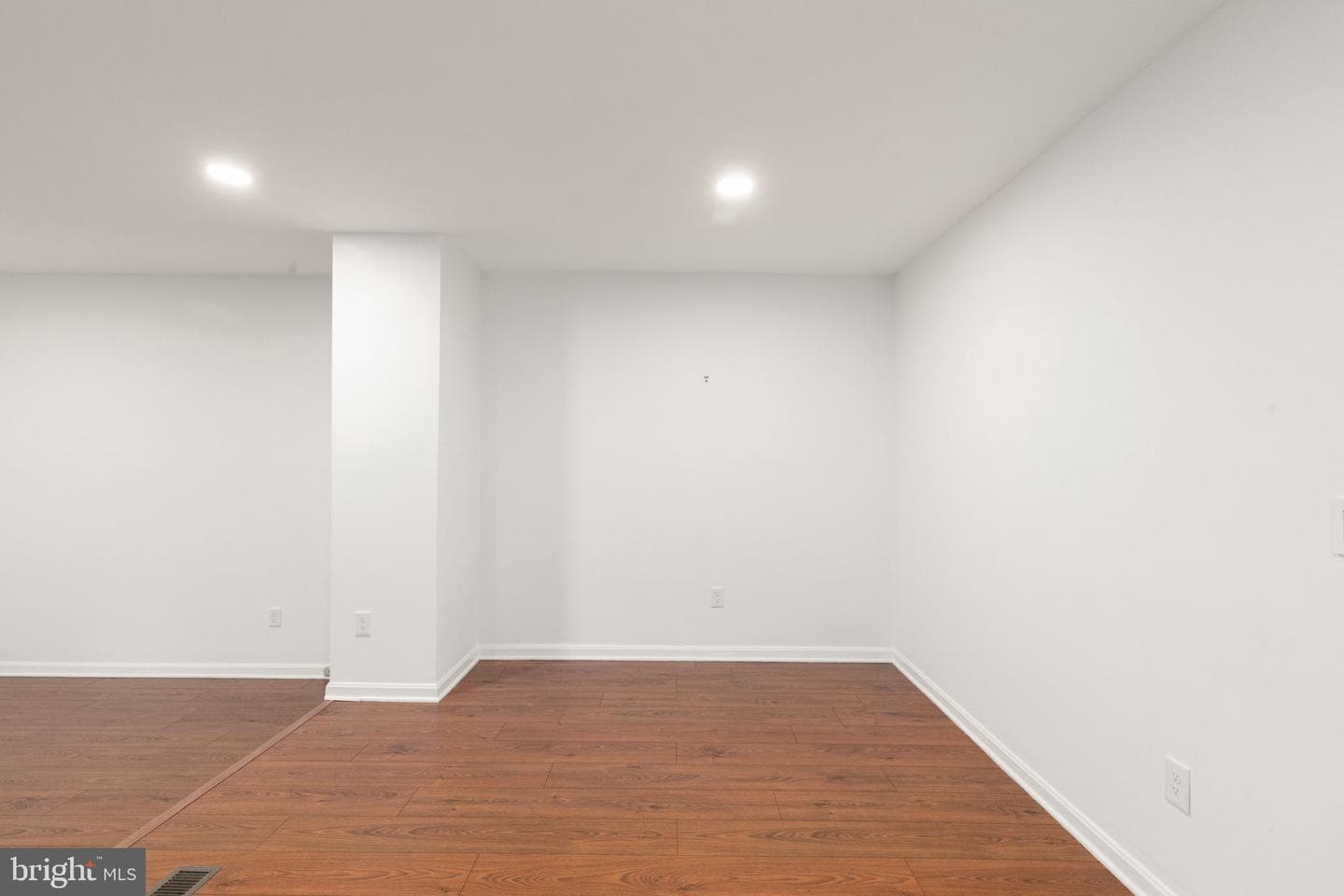 51 Oak Crest Court photo 5