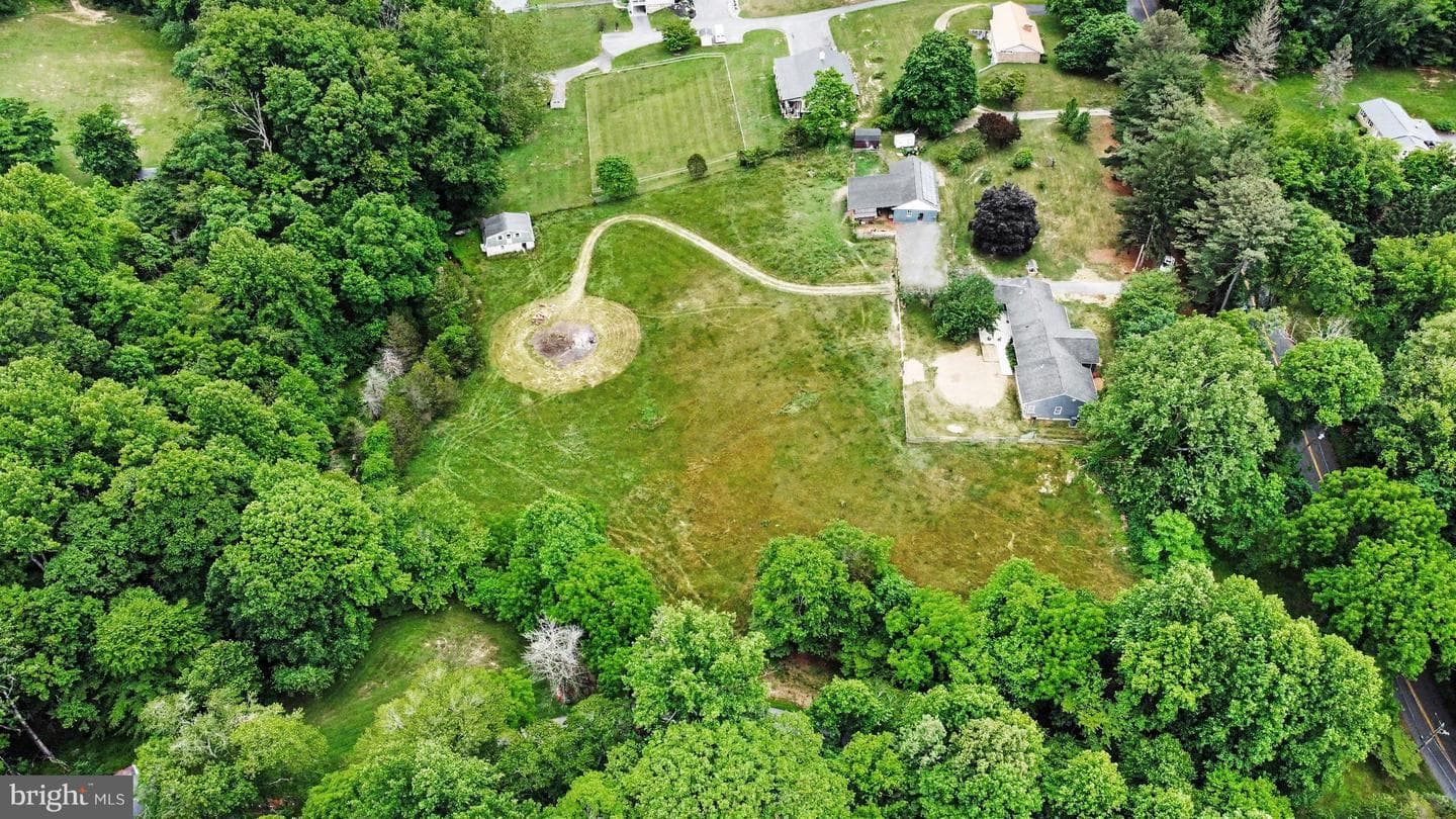 3214 Sandy Hook Road photo 77