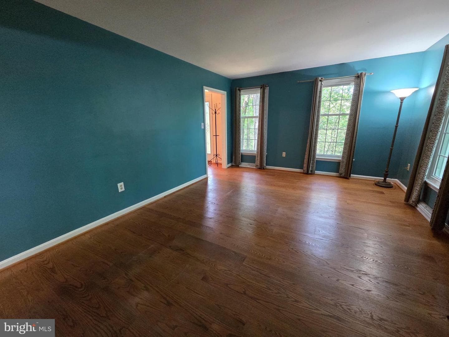901 Southampton Road photo 10