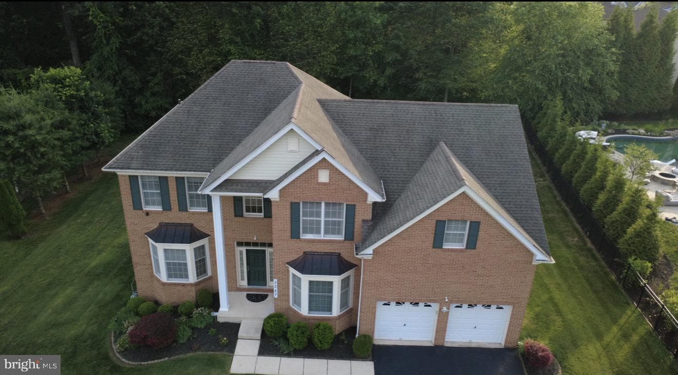 2247 Greencedar Dr photo 3