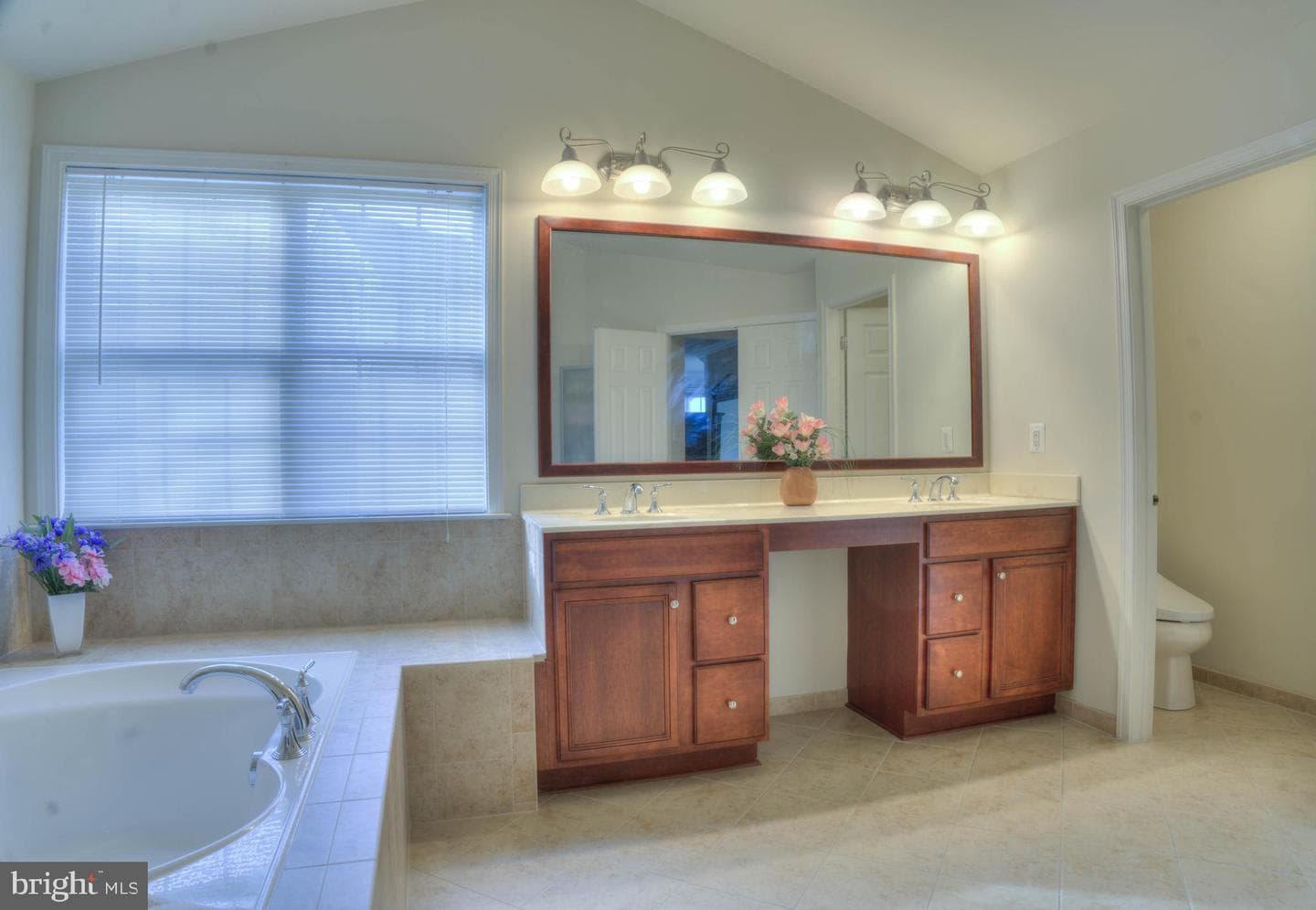 2247 Greencedar Dr photo 40
