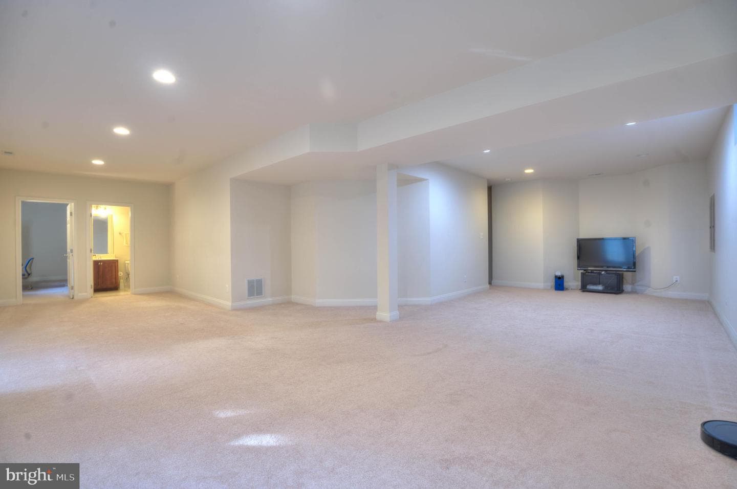 2247 Greencedar Dr photo 68