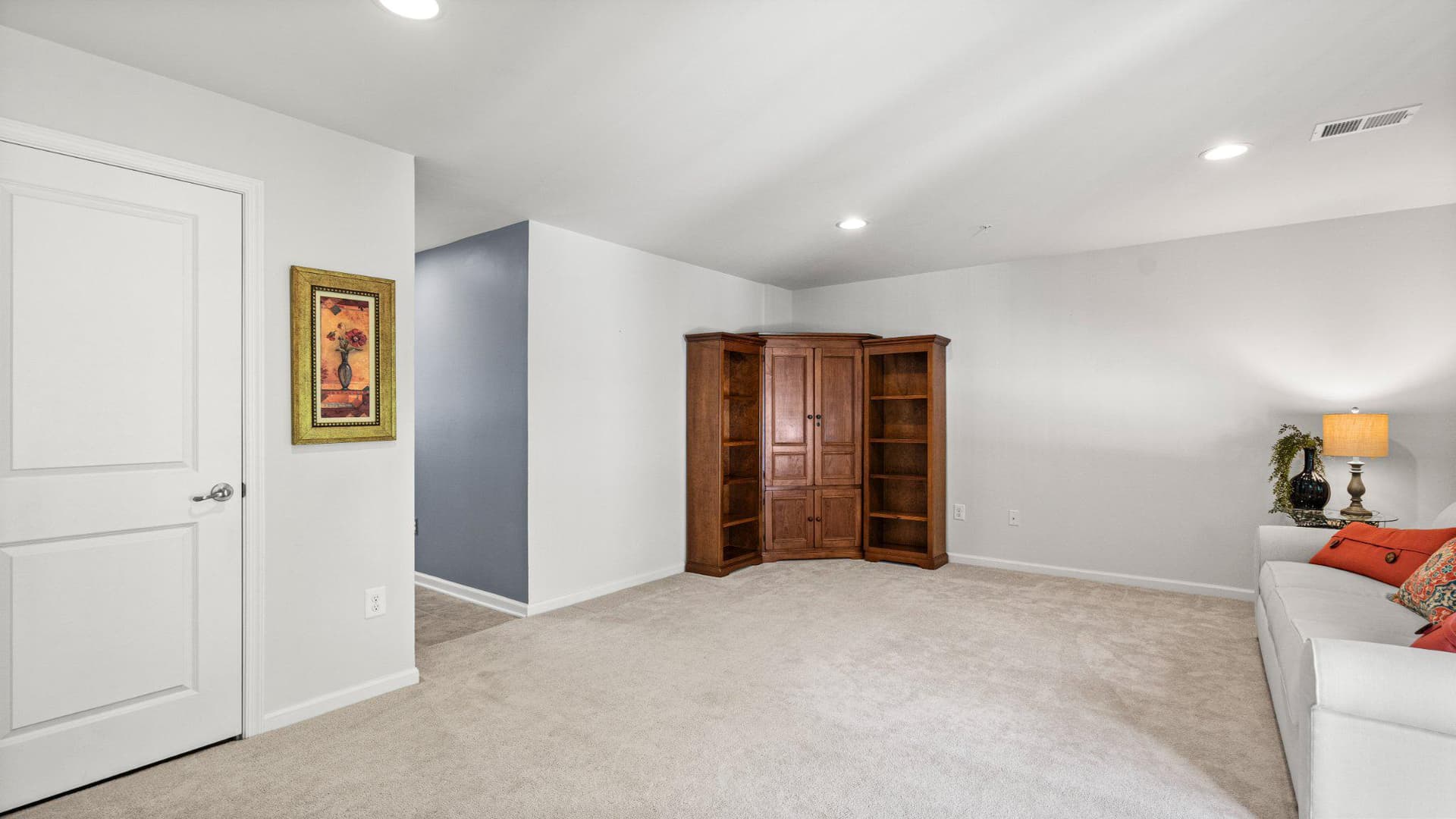 1266 Colonnade Lane photo 7