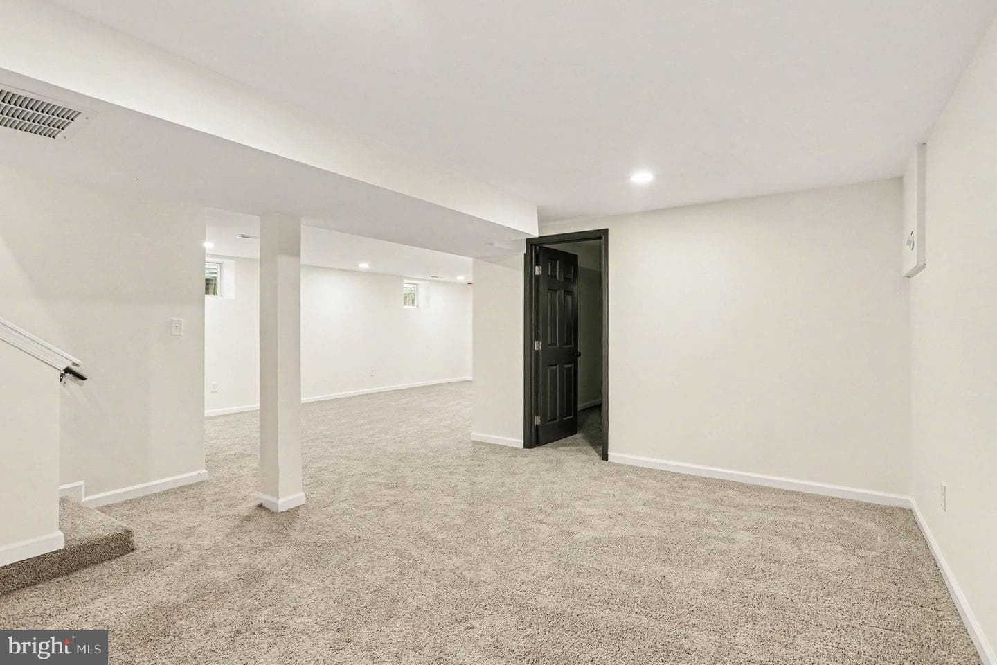 2302 Titan Terrace photo 30