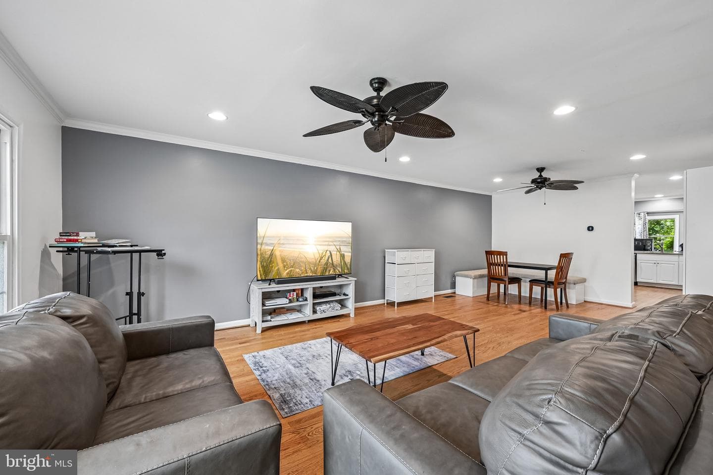 1307 Littlefield Pl photo 5