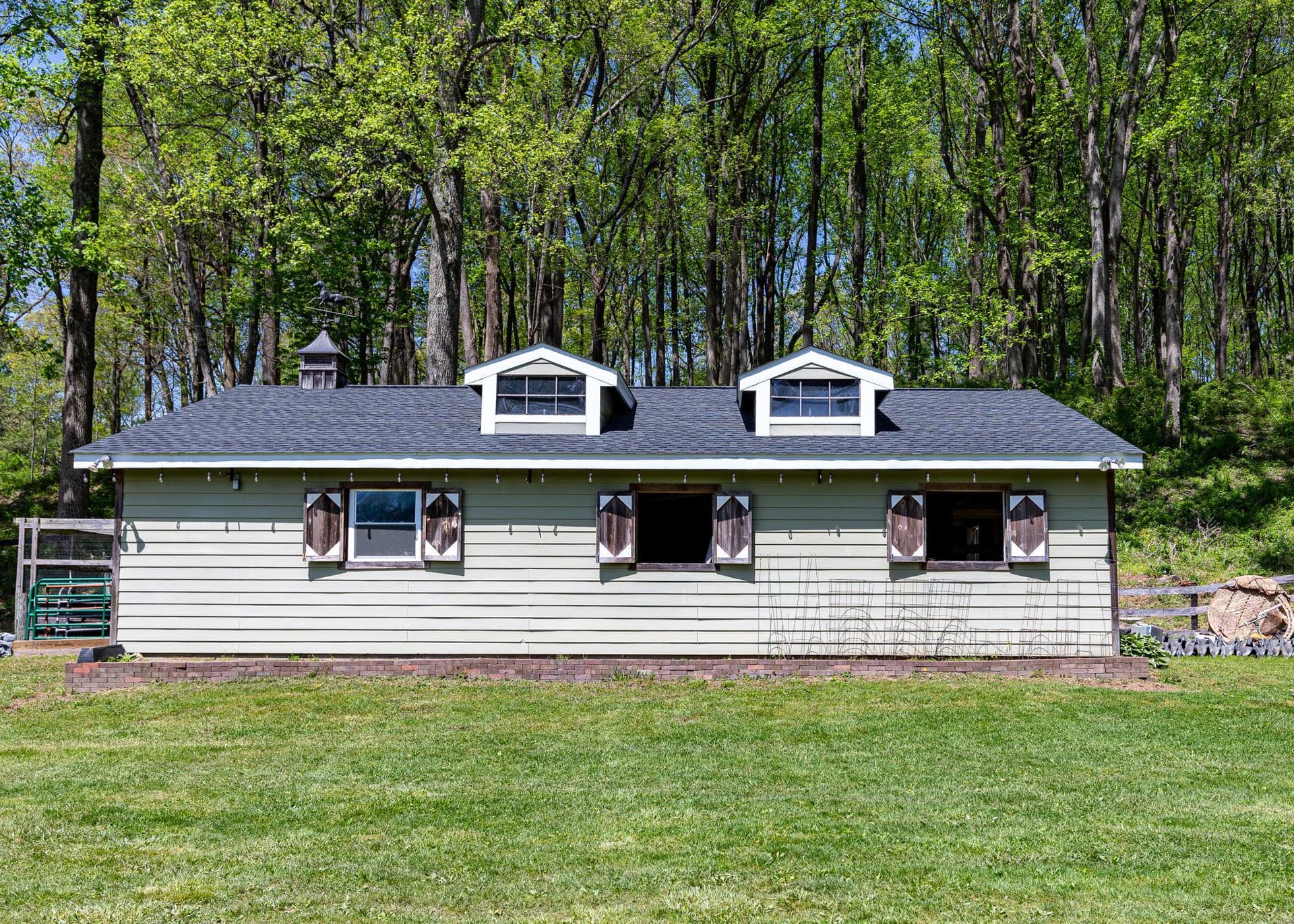 2310 Putnam Road photo 34