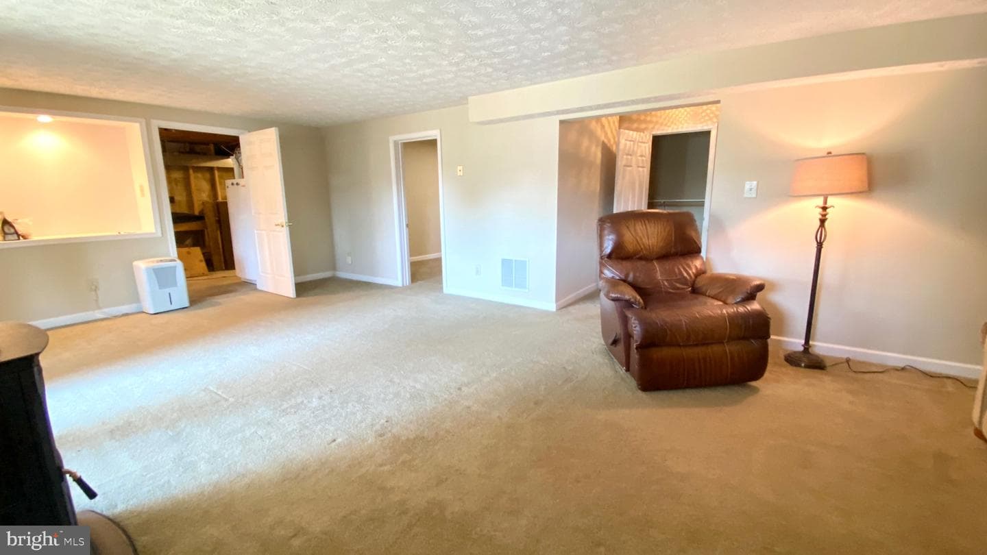 124 Ravenswood photo 29