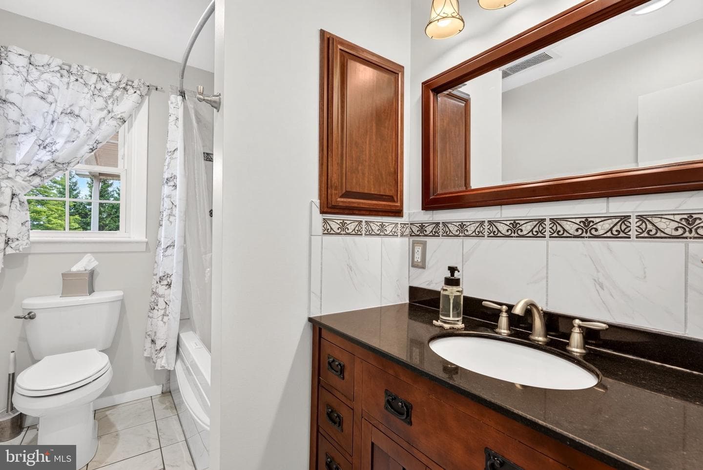 1301 Beaumont Court photo 26