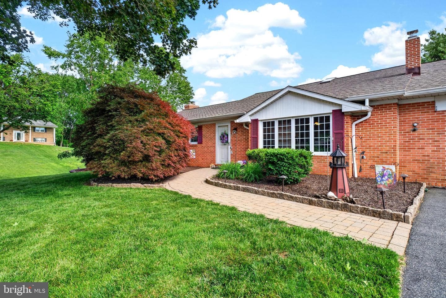 1301 Beaumont Court photo 3