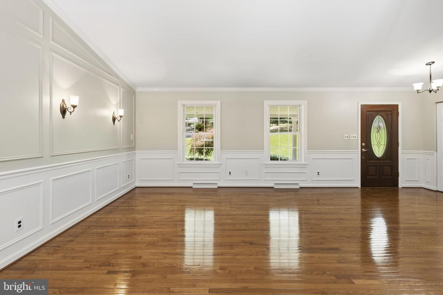 1602 E Branch Court photo 5