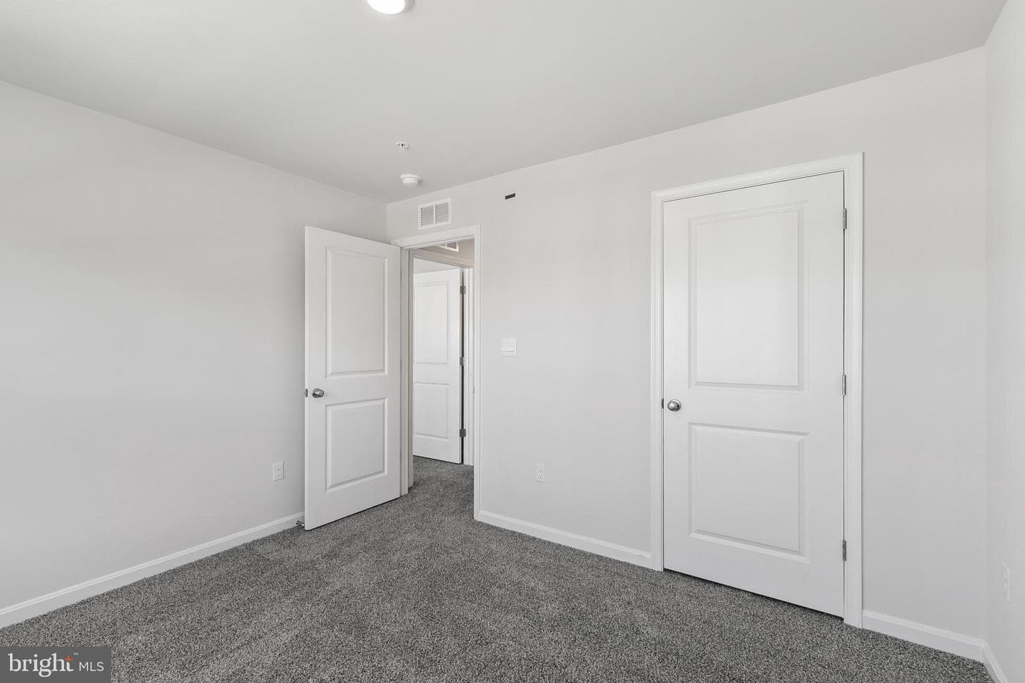 1709 Carver Circle photo 18