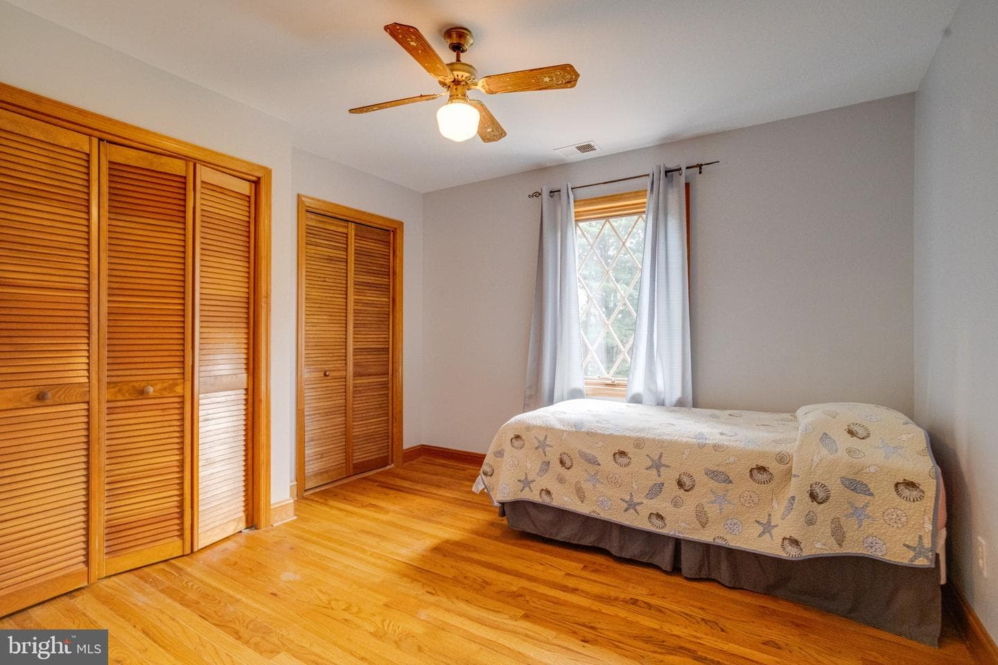 2300 Kings Arms Drive photo 54