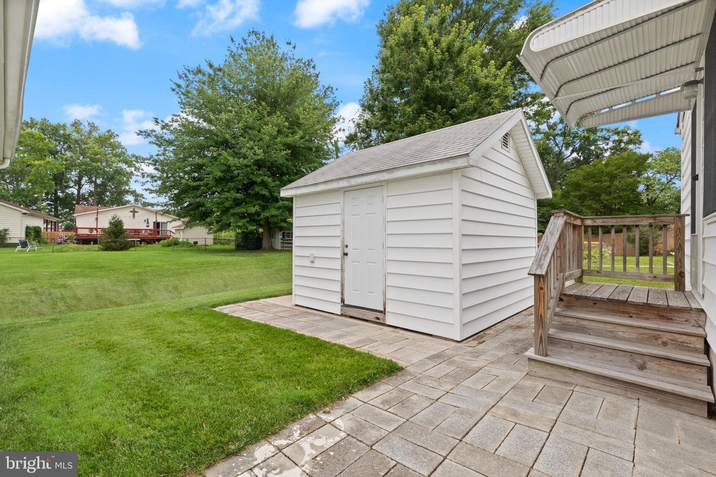 116 Anderson Avenue photo 33