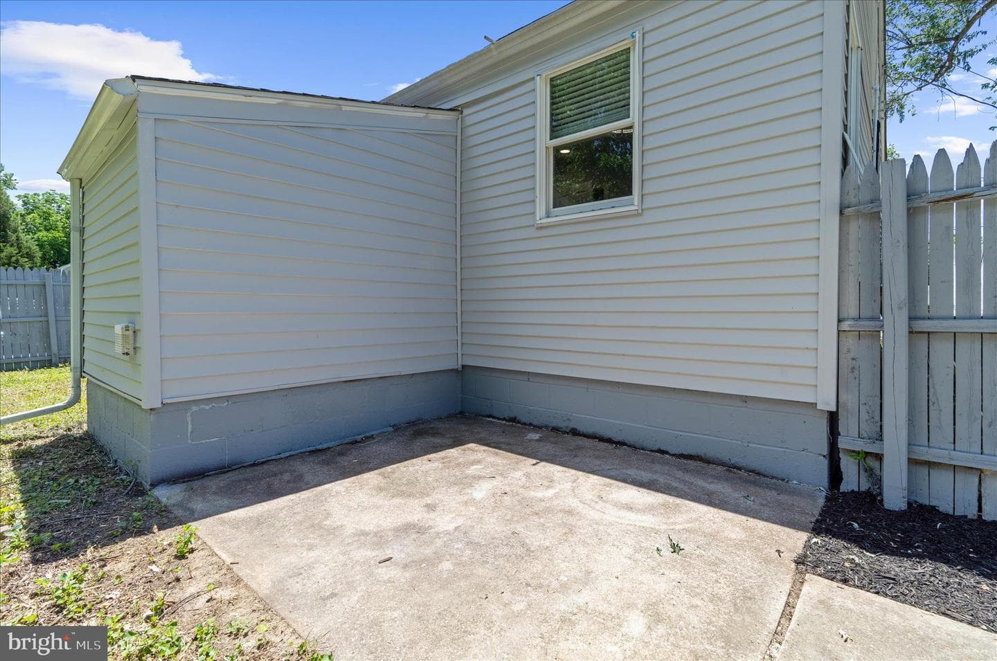 159 E Deen Avenue photo 24