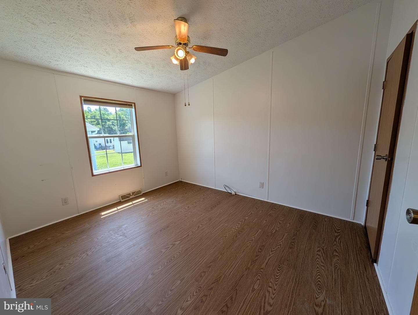 216 Garner Drive photo 13