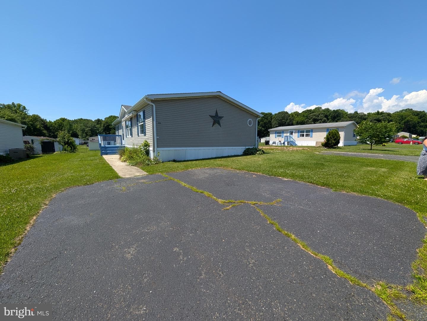 216 Garner Drive photo 8