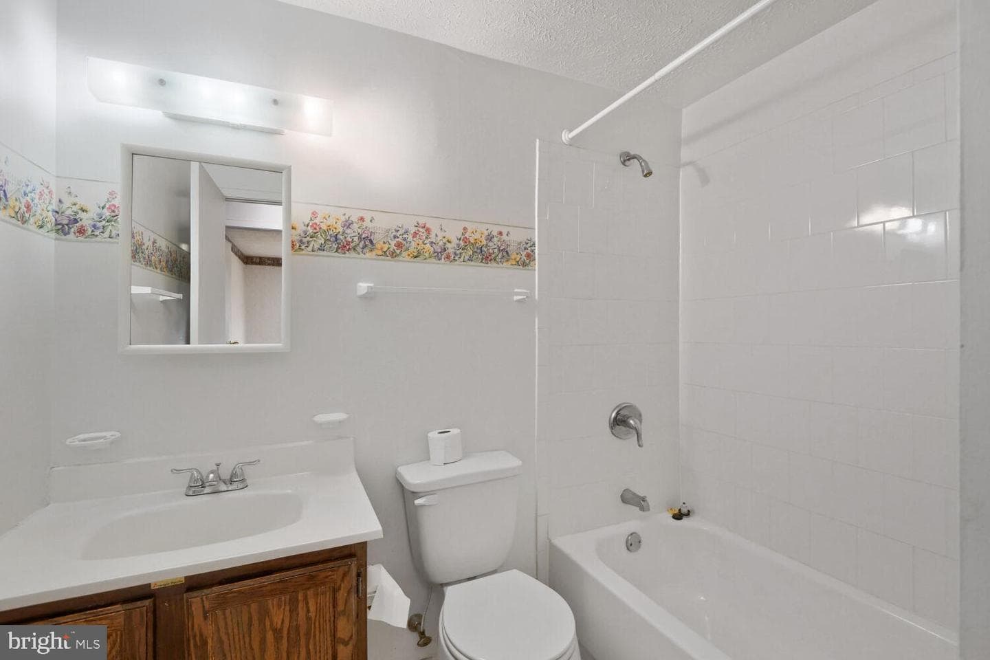 1520 Meadowcrest Court photo 27