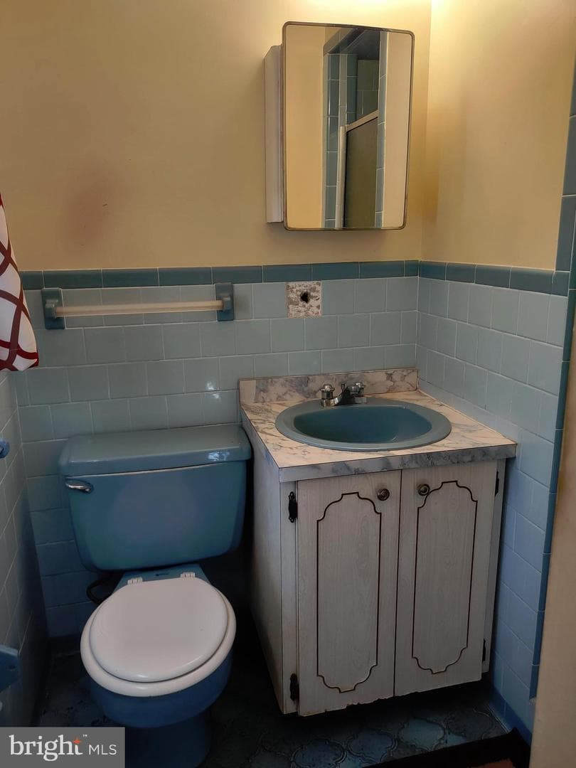 211 Richardson Street photo 22