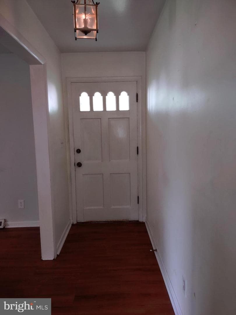 211 Richardson Street photo 7