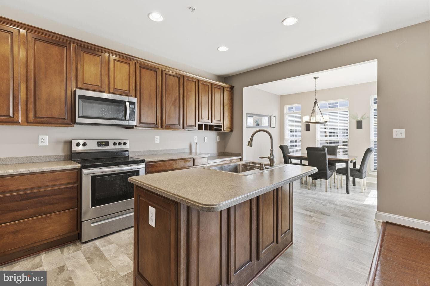 725 Perthshire Place #66 photo 10