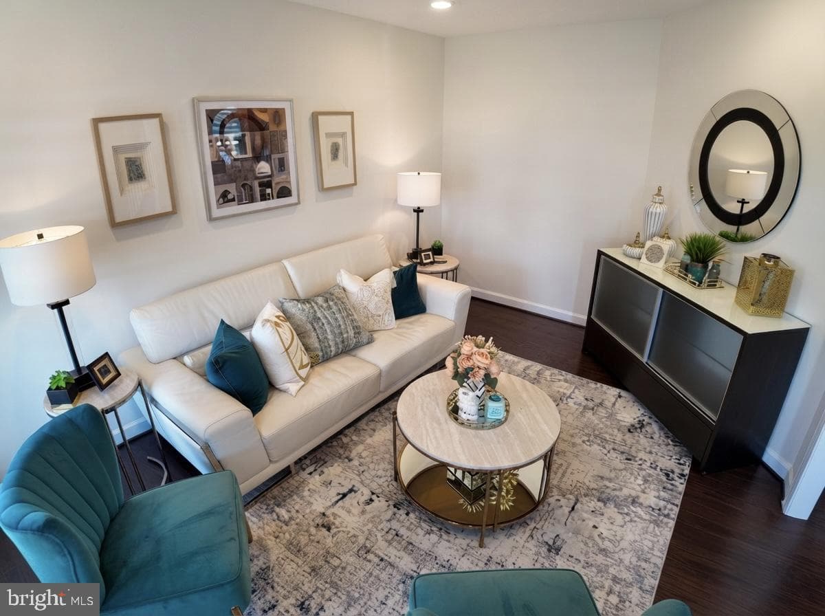1308 Moscato Way photo 4