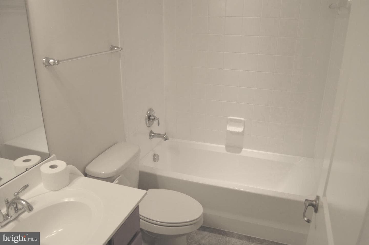 523 Lothian Way #178 photo 22