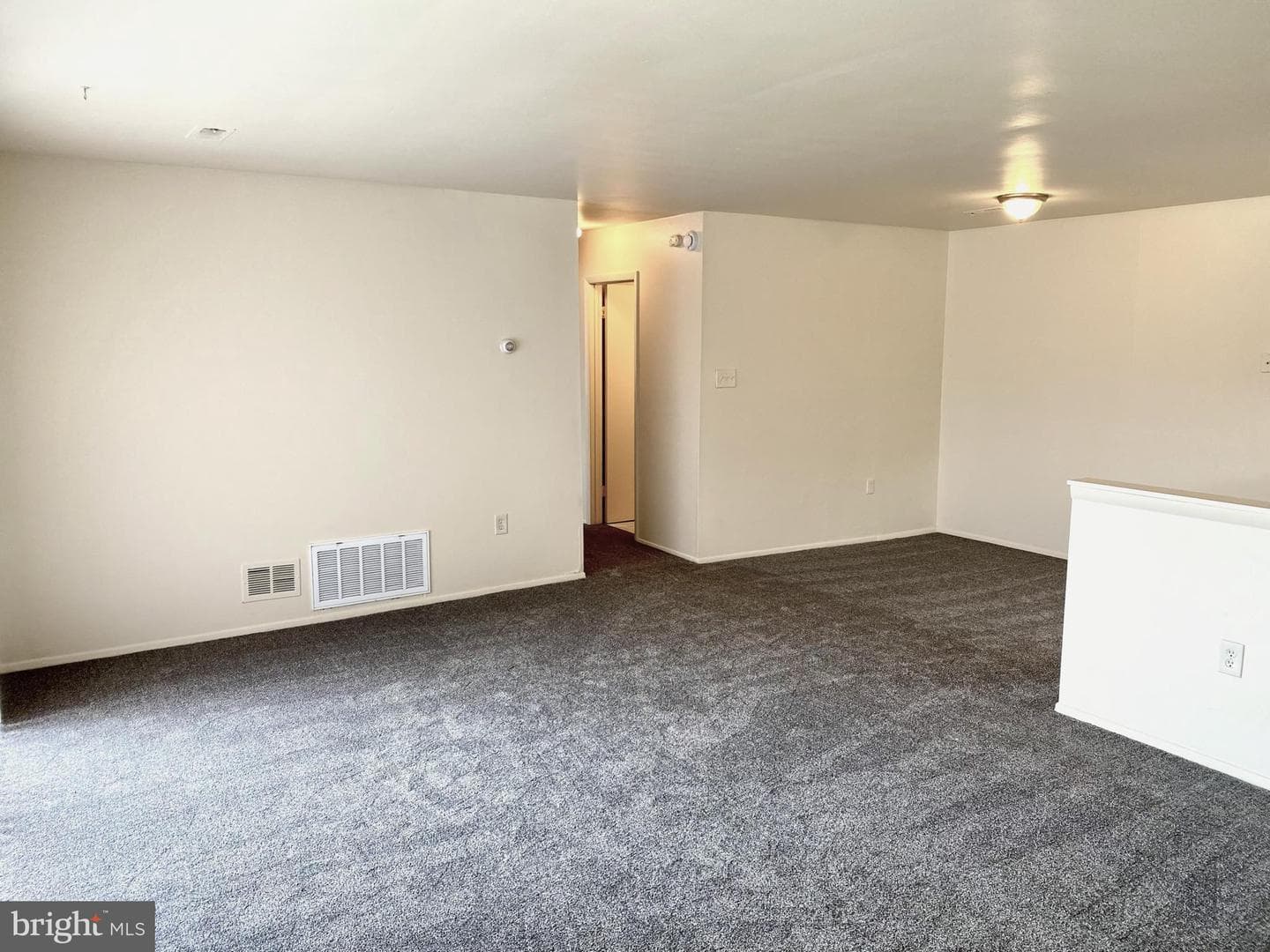822 Windstream Way #822-D, Edgewood