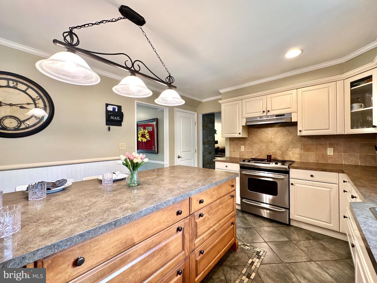 1104 Leeswood Road photo 25