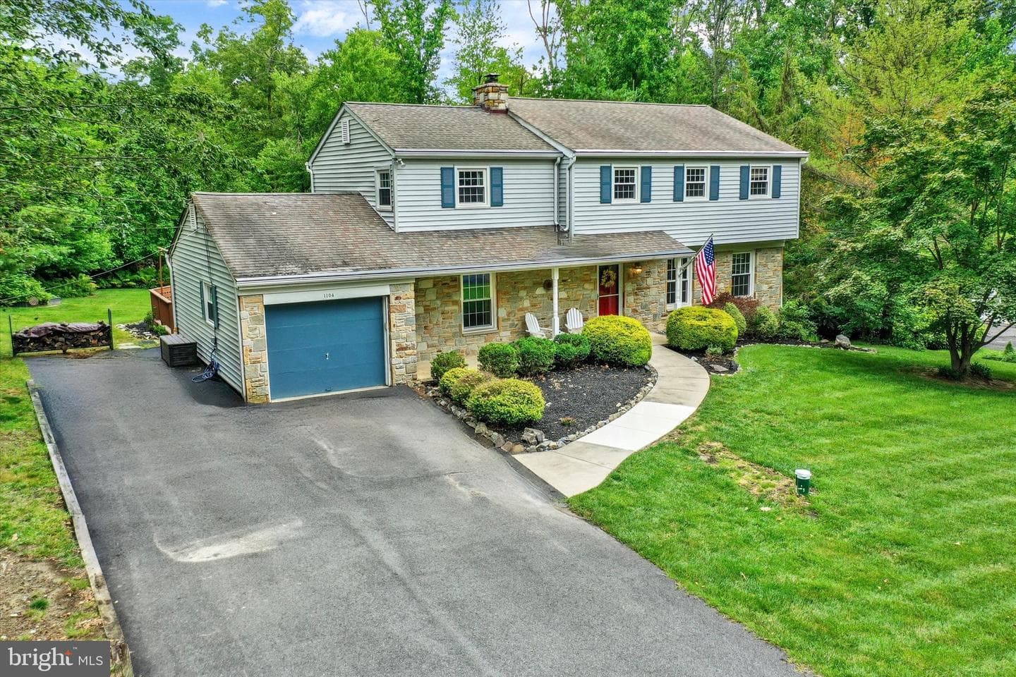 1104 Leeswood Road photo 3