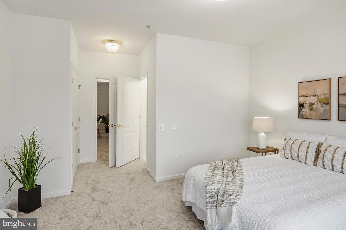 506 Lloyd Place #9 photo 15