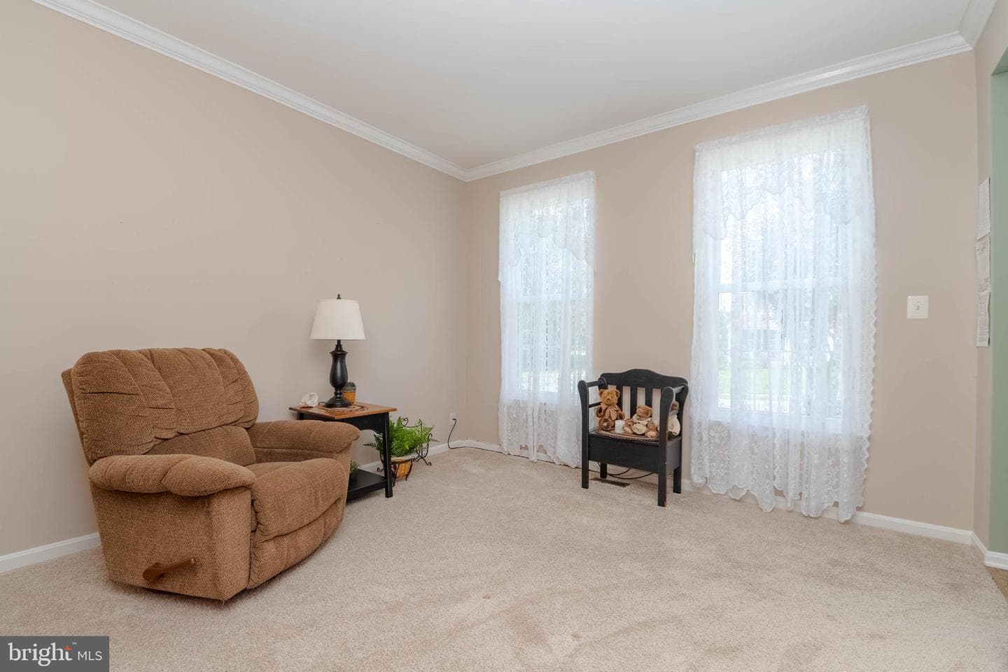1438 Moonshadow Road photo 20
