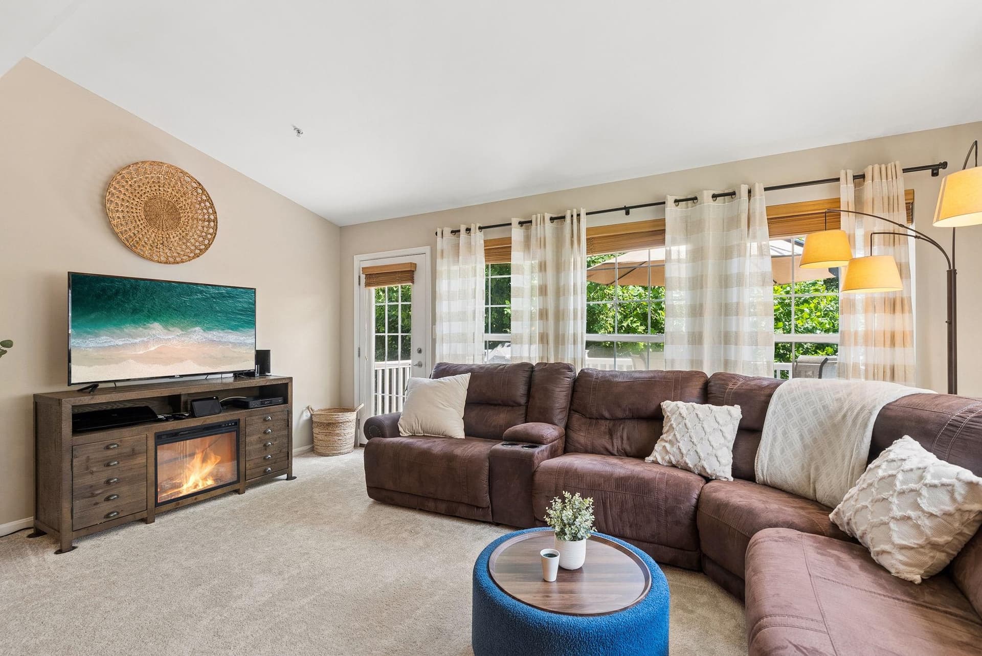 519 Lothian Way #180 photo 11