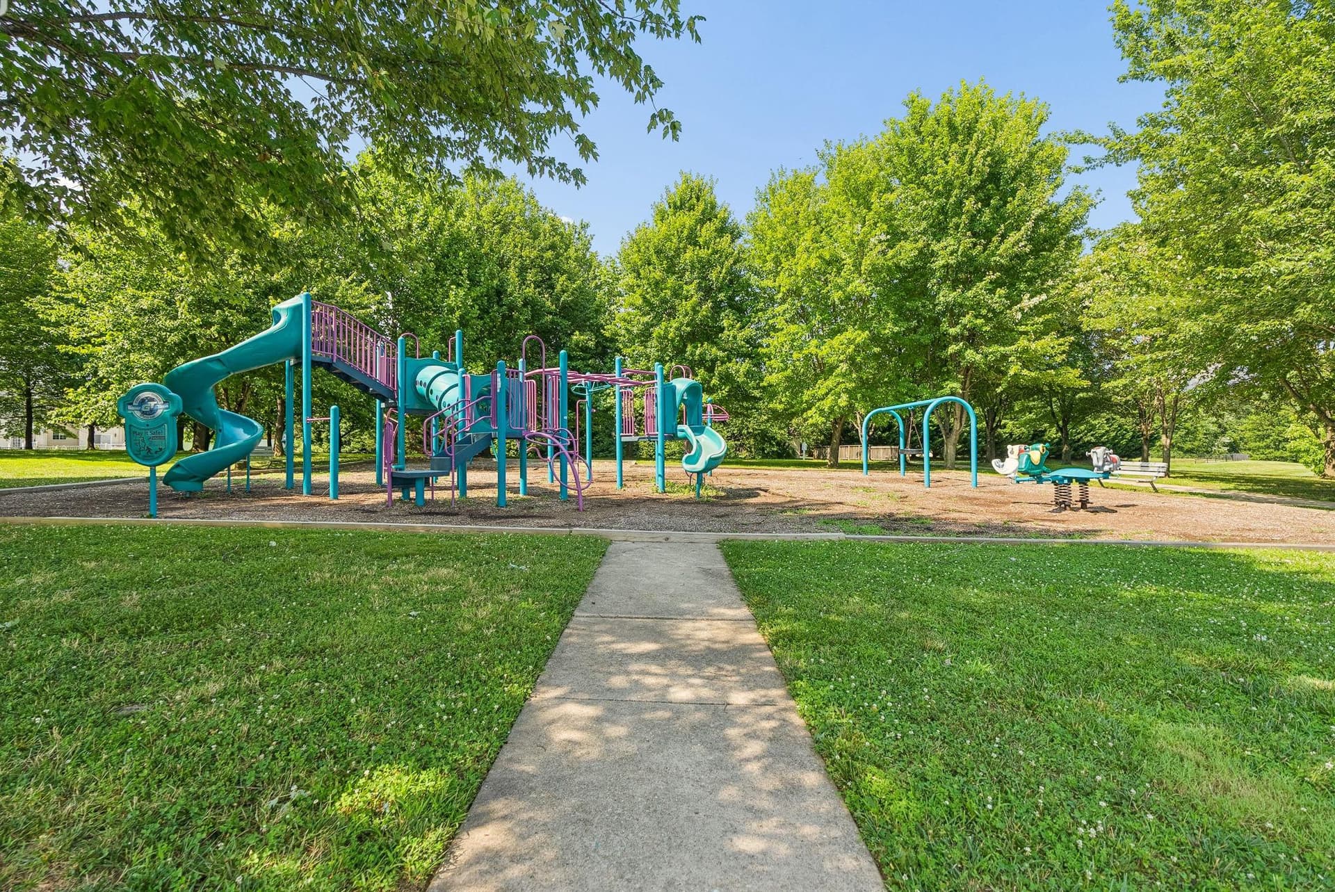 519 Lothian Way #180 photo 34