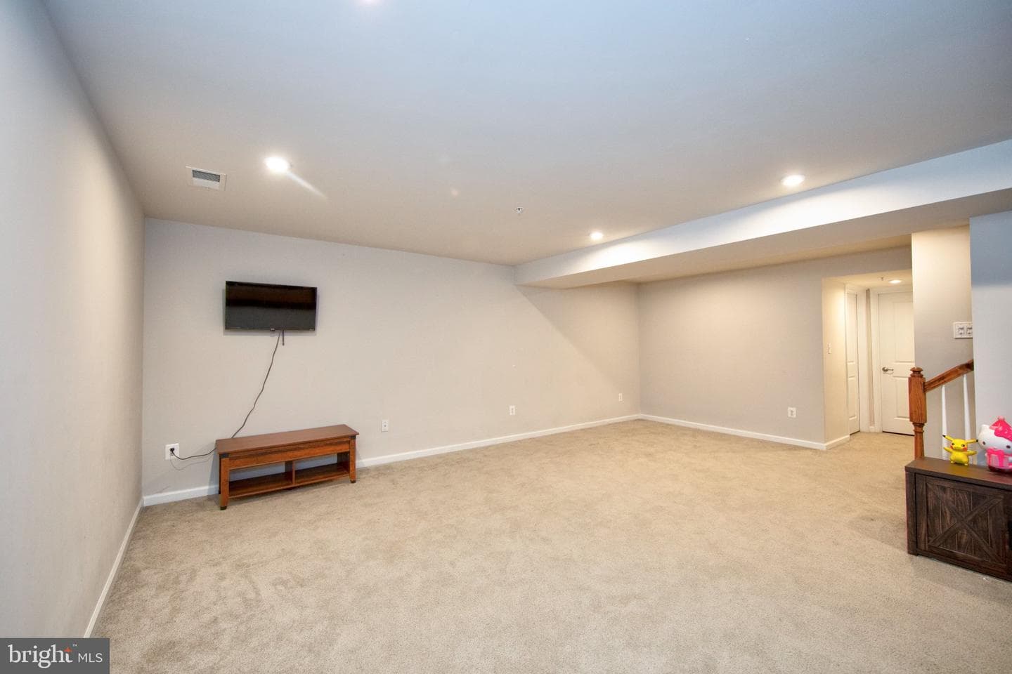 167 Hokeland Drive photo 27