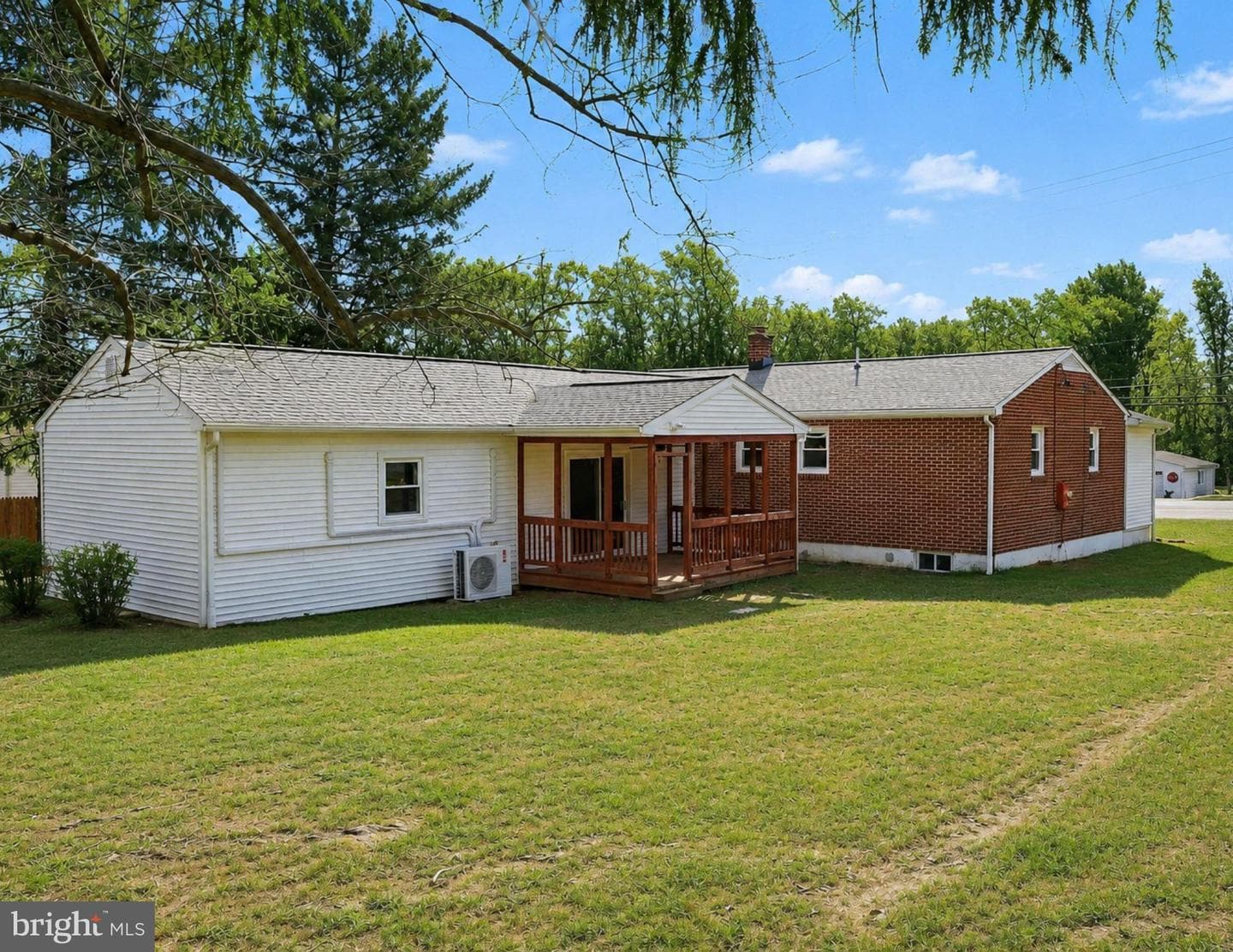 1507 Superior Street photo 41
