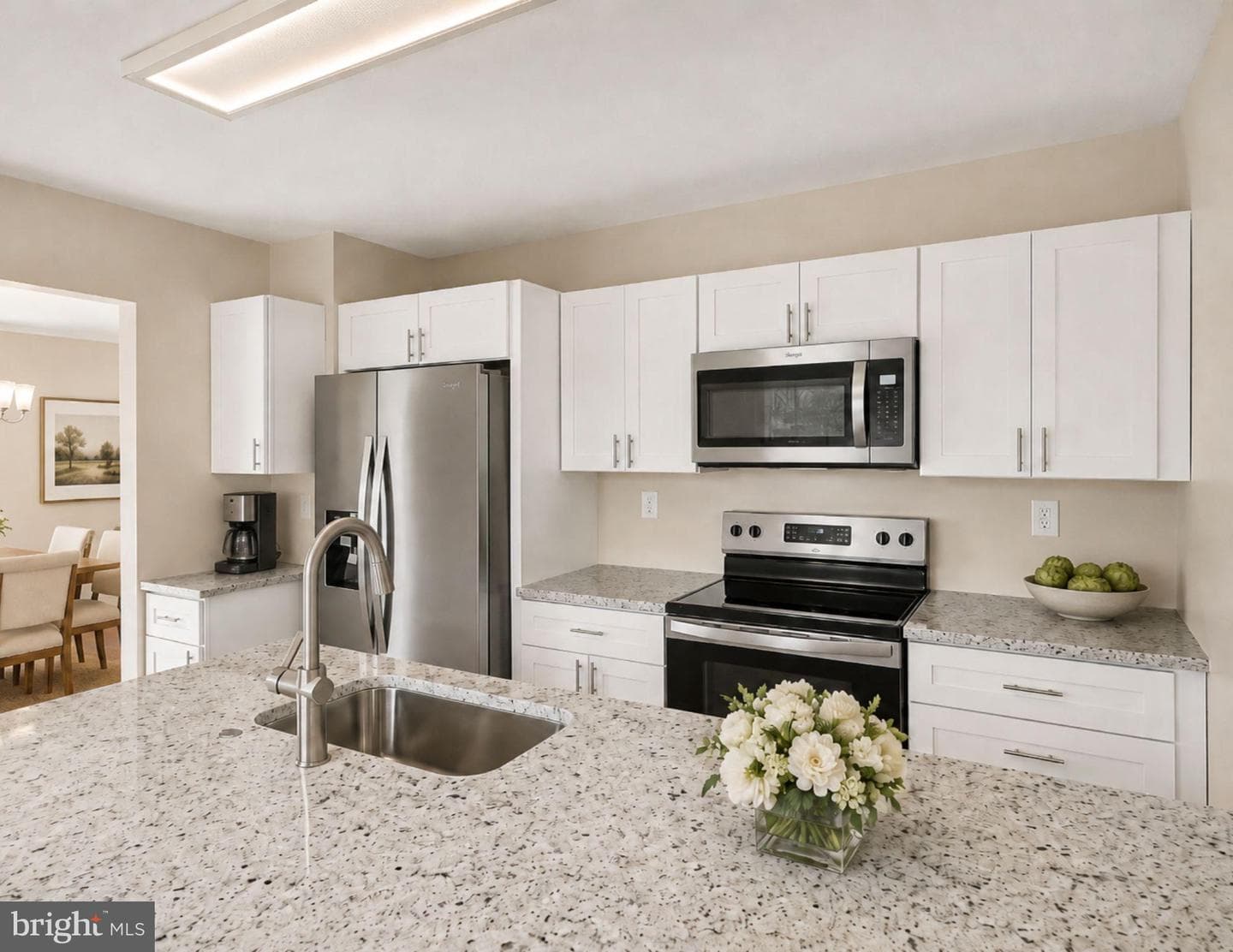 1507 Superior Street photo 6