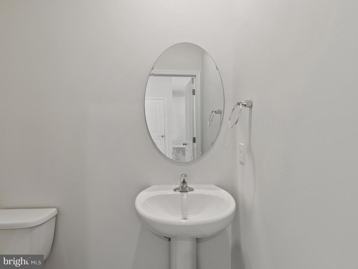 812 Spikeresh Way photo 21