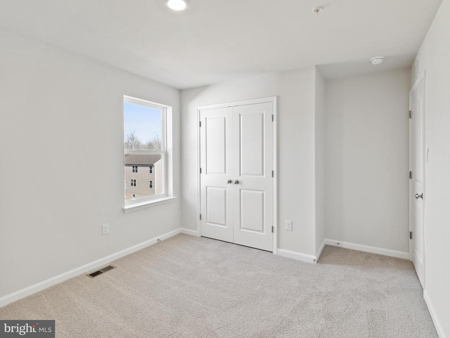 812 Spikeresh Way photo 26