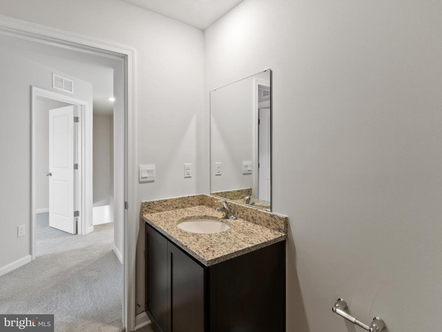 812 Spikeresh Way photo 27
