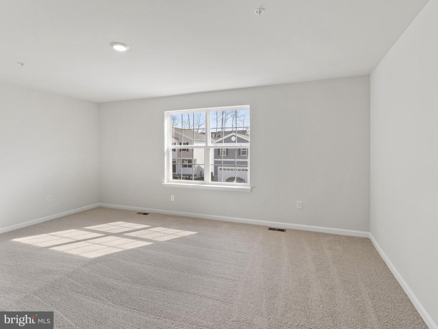812 Spikeresh Way photo 7