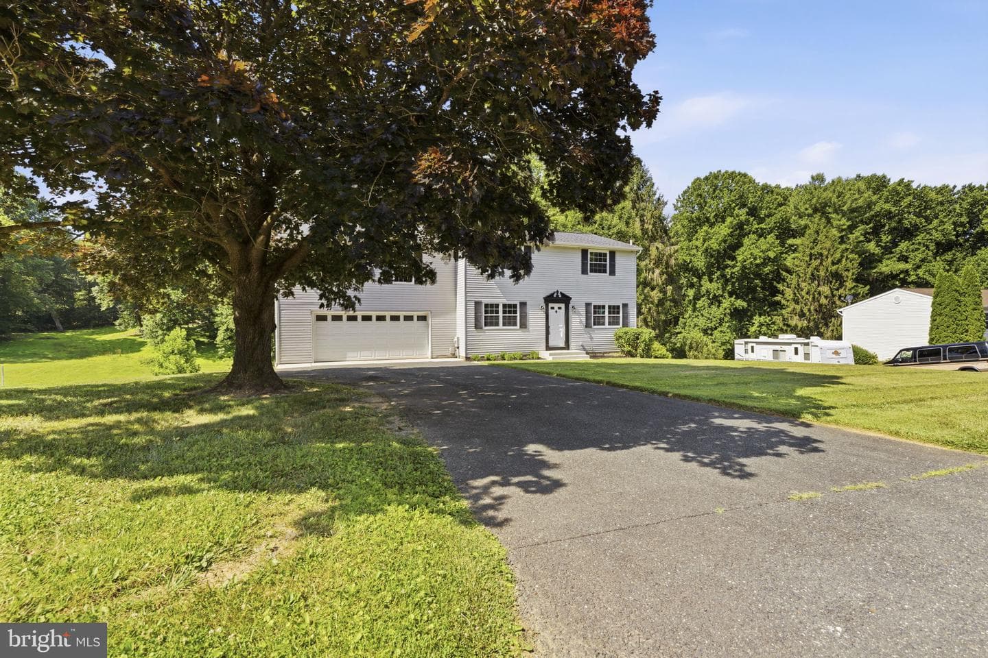 3906 Boxwood Road photo 3